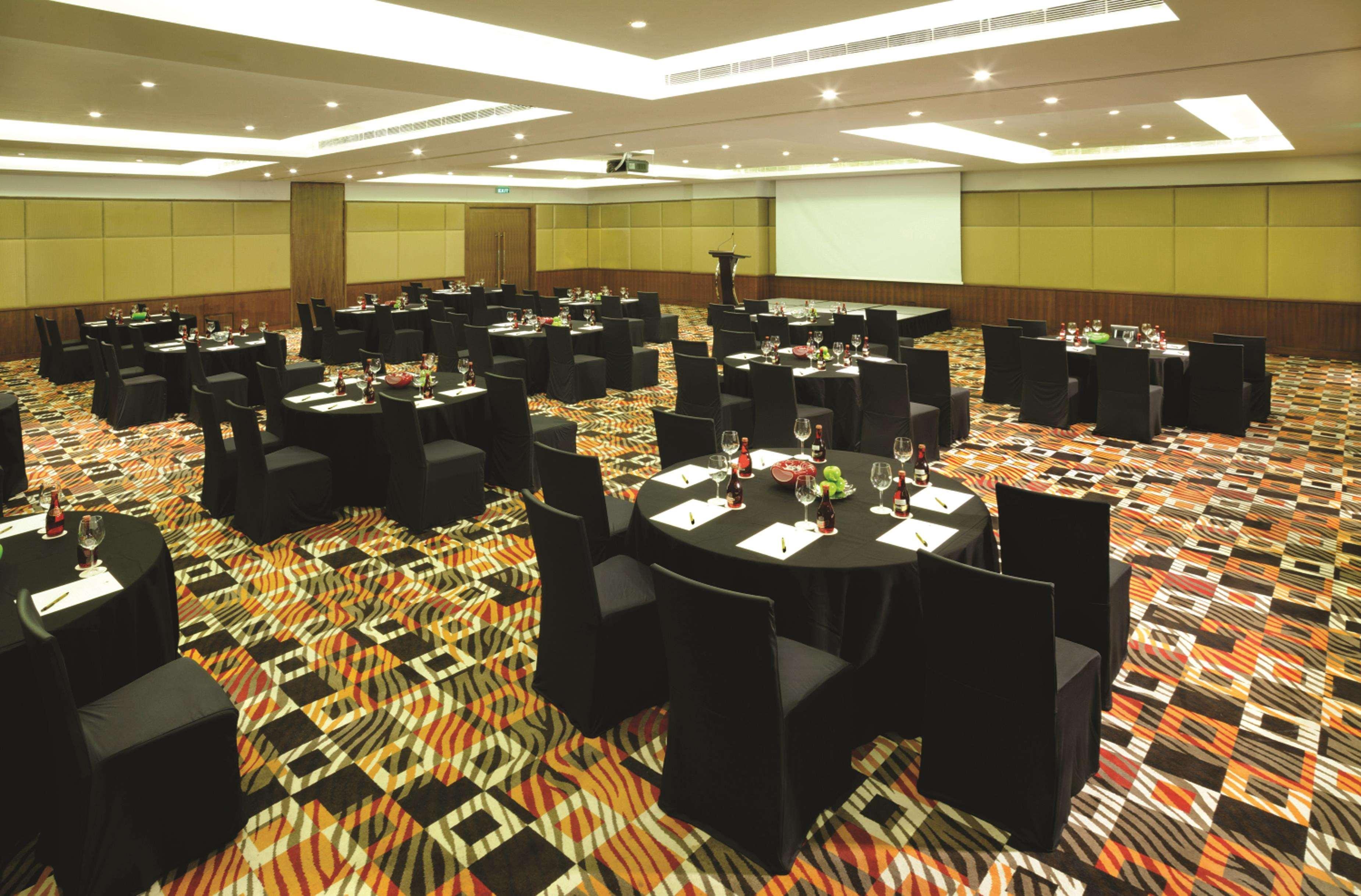 Doubletree By Hilton Gurgaon New Delhi Ncr Hotel Facilidades foto