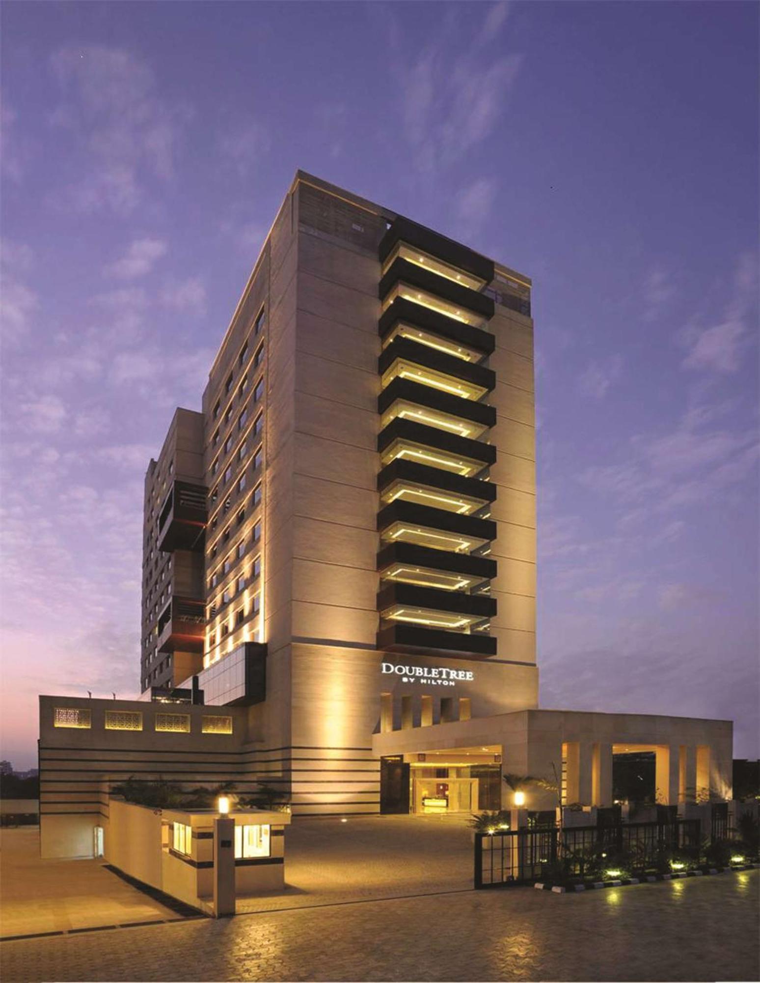 Doubletree By Hilton Gurgaon New Delhi Ncr Hotel Exterior foto