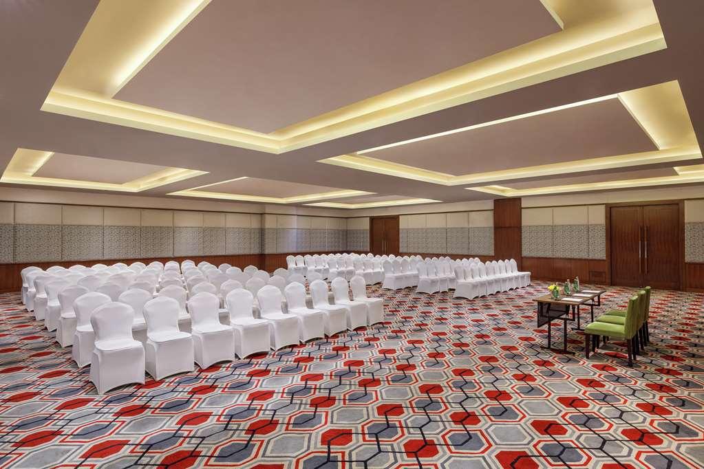 Hotel Doubletree By Hilton Gurgaon New Delhi Ncr Facilidades foto