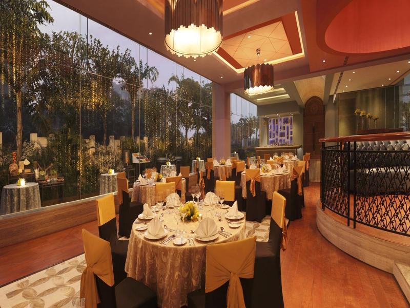 Hotel Doubletree By Hilton Gurgaon New Delhi Ncr Exterior foto